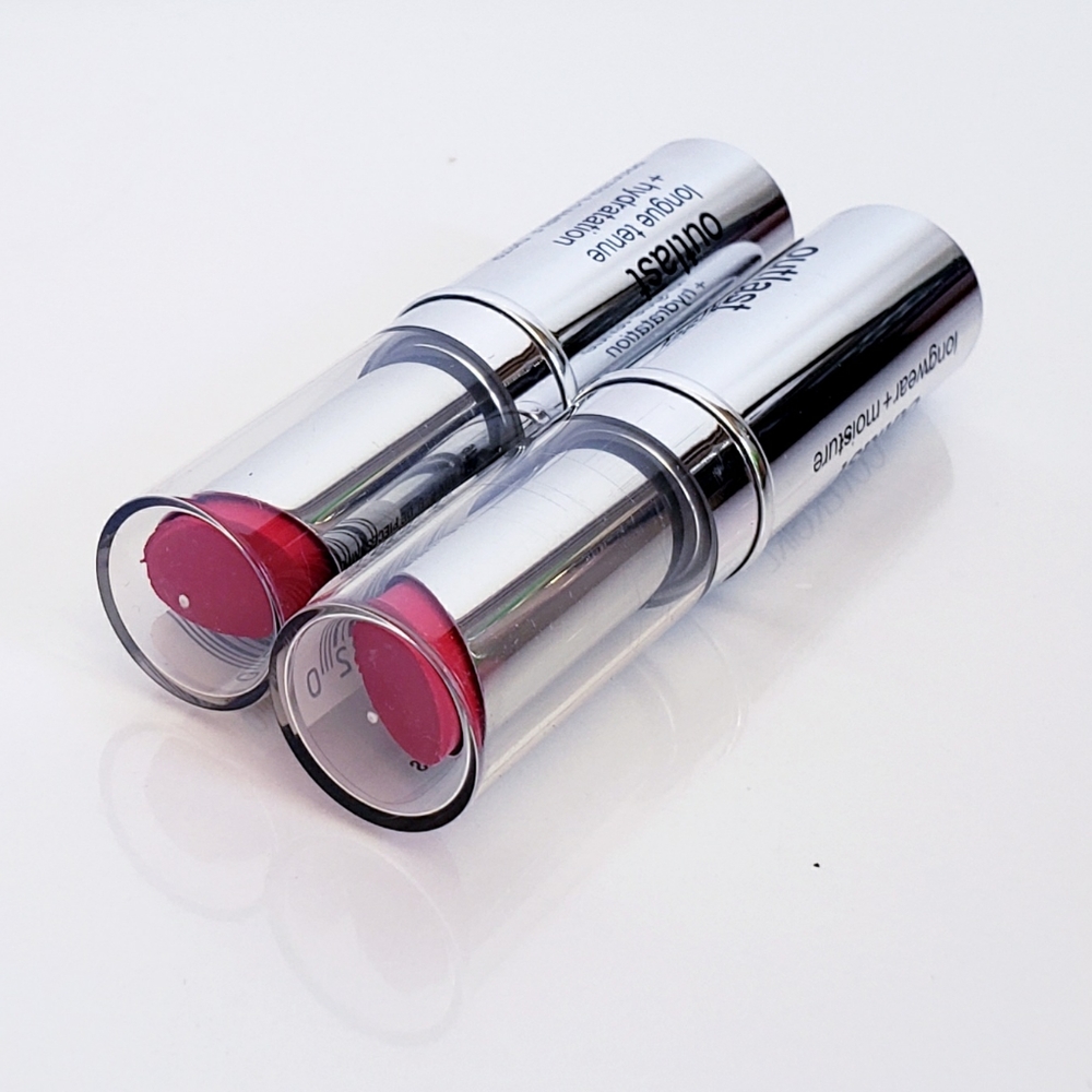 Covergirl Outlast Longwear + Moisture Lipstick, PINK SHOCK # 930 (2 pcs)